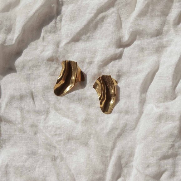 Vintage Organic Shaped Earrings - Picture 1 of 2